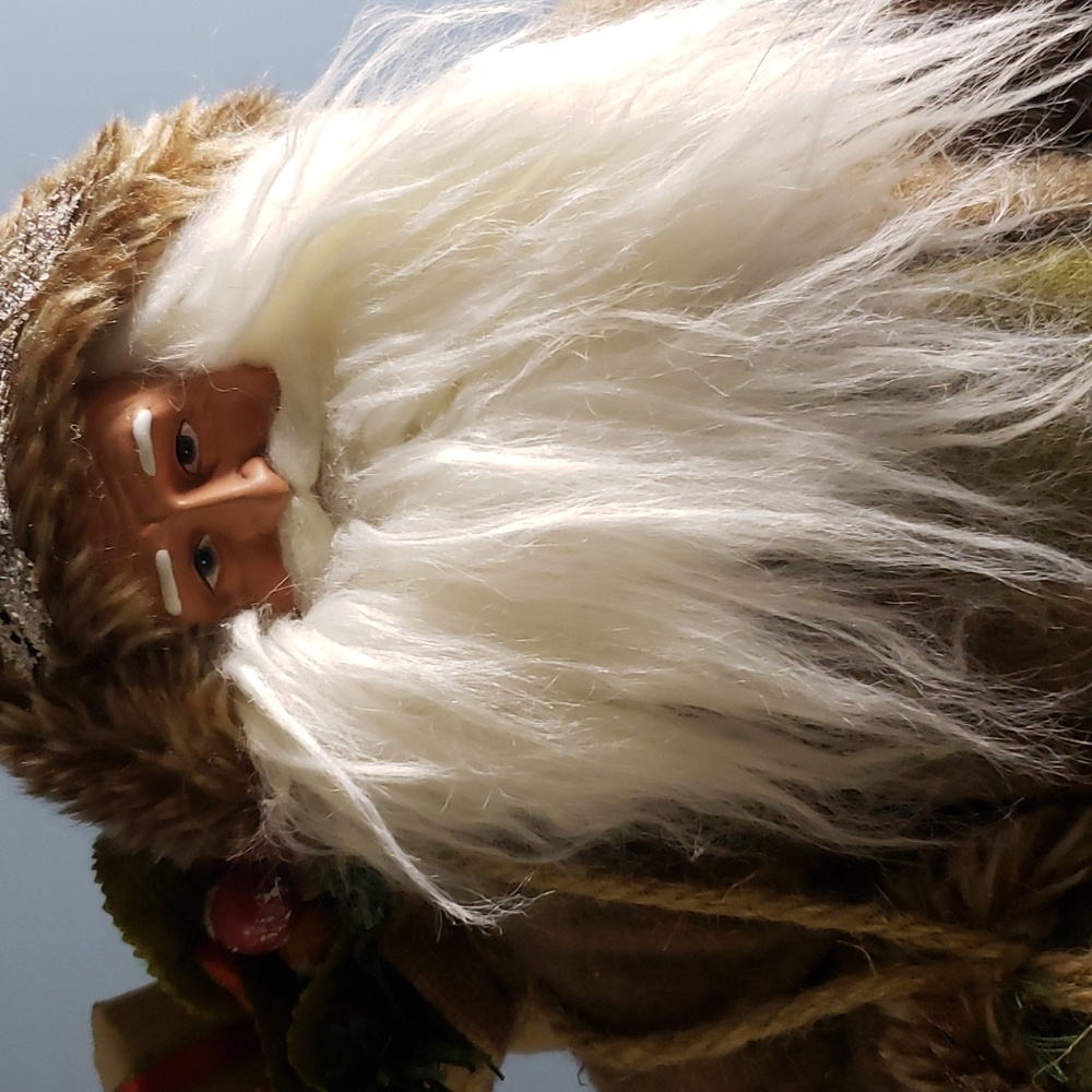 NORTH POLE TRADING COMPANY RUSTIC Santa - Picture 2 of 12